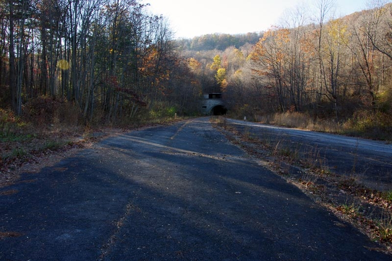 Illustration for article titled A Hike Down the Abandoned Pennsylvania Turnpike